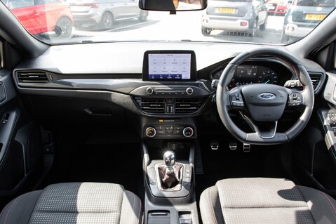 Ford Focus ST-LINE TDCI 4