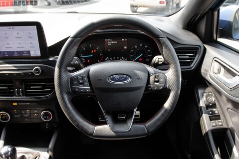 Ford Focus ST-LINE TDCI 21
