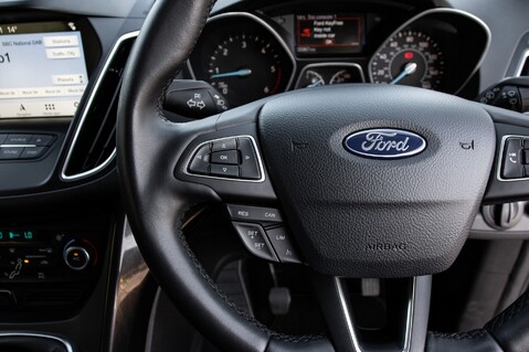 Ford C-Max TITANIUM 19