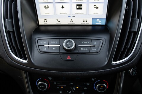 Ford C-Max TITANIUM 30