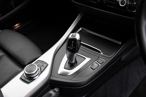 BMW 1 Series 118I M SPORT SHADOW EDITION 30