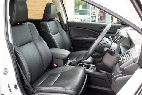 Honda CR-V I-VTEC EX 28