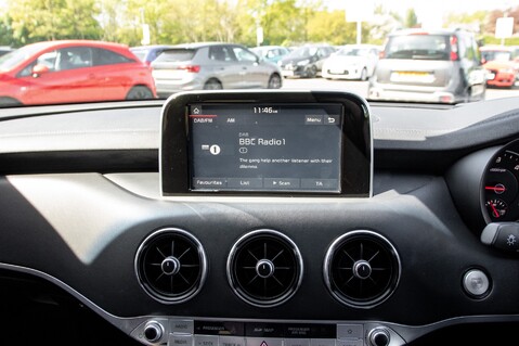 Kia Stinger GT-LINE ISG 22