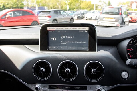 Kia Stinger GT-LINE ISG 23