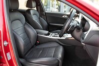 Kia Stinger GT-LINE ISG 31