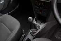 Dacia Logan ESSENTIAL TCE 27