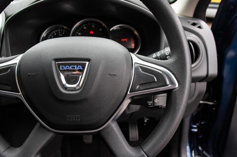 Dacia Logan ESSENTIAL TCE 20