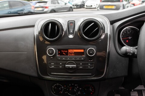 Dacia Logan ESSENTIAL TCE 24