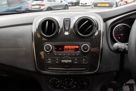 Dacia Logan ESSENTIAL TCE 25