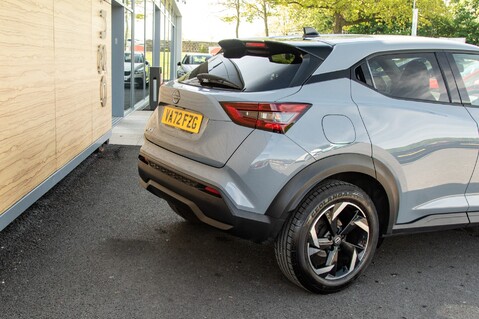 Nissan Juke DIG-T N-CONNECTA 9