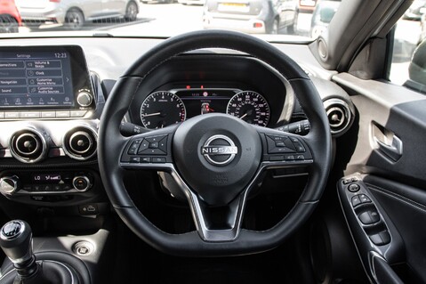 Nissan Juke DIG-T N-CONNECTA 21