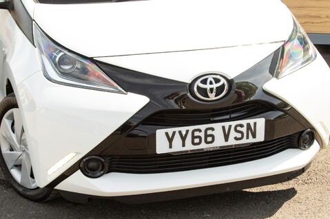 Toyota Aygo VVT-I X-PLAY X-SHIFT 11