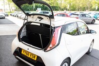 Toyota Aygo VVT-I X-PLAY X-SHIFT 33