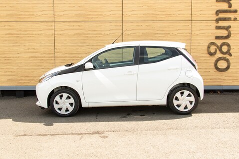 Toyota Aygo VVT-I X-PLAY X-SHIFT 13