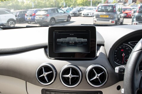 Mercedes-Benz B Class B 180 D SE EXECUTIVE 21