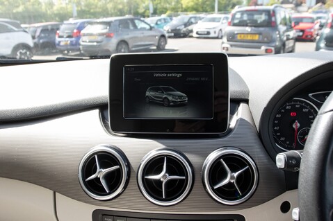 Mercedes-Benz B Class B 180 D SE EXECUTIVE 25