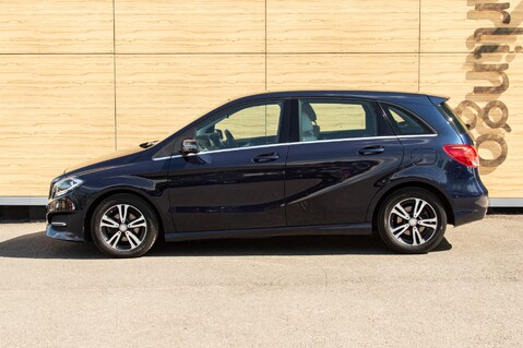 Mercedes-Benz B Class B 180 D SE EXECUTIVE 13