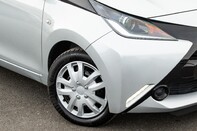 Toyota Aygo VVT-I X-PLAY 2