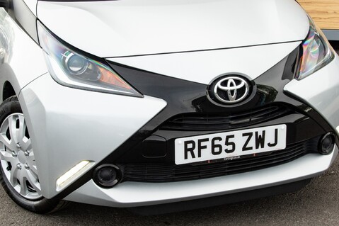 Toyota Aygo VVT-I X-PLAY 11