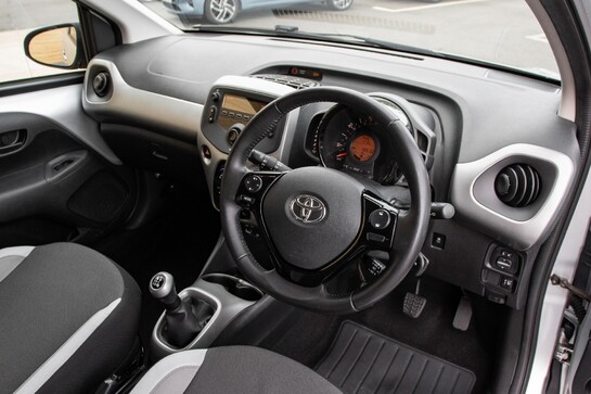 Toyota Aygo VVT-I X-PLAY