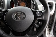 Toyota Aygo VVT-I X-PLAY 20