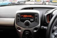 Toyota Aygo VVT-I X-PLAY 24