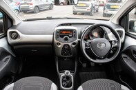 Toyota Aygo VVT-I X-PLAY 4