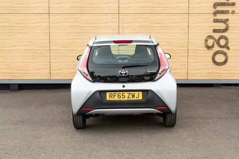 Toyota Aygo VVT-I X-PLAY 7