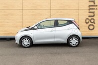 Toyota Aygo VVT-I X-PLAY 13