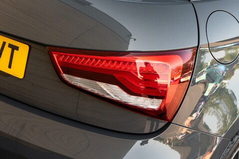 Audi A1 S1 QUATTRO 10