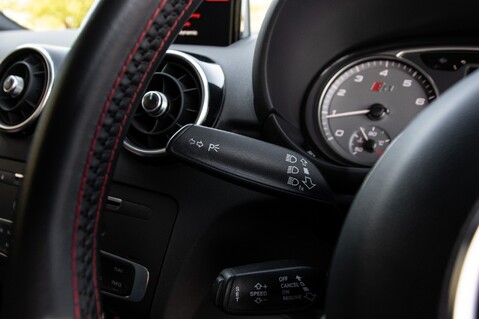 Audi A1 S1 QUATTRO 17