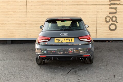 Audi A1 S1 QUATTRO 7