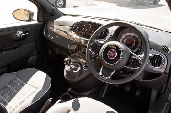 Fiat 500 LOUNGE MHEV