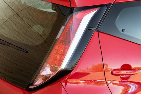 Toyota Aygo VVT-I X-PLAY 10