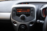 Toyota Aygo VVT-I X-PLAY 22