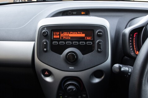 Toyota Aygo VVT-I X-PLAY 23