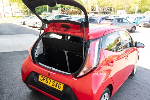 Toyota Aygo VVT-I X-PLAY 28
