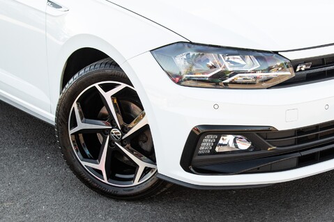 Volkswagen Polo R-LINE TSI 2