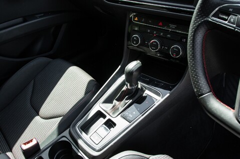 SEAT Leon TSI EVO FR DSG 33