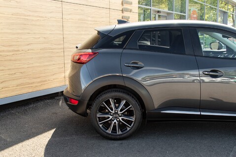 Mazda CX-3 SPORT NAV 8
