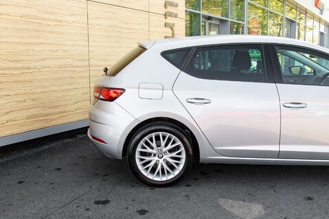 SEAT Leon TSI EVO SE DYNAMIC 8