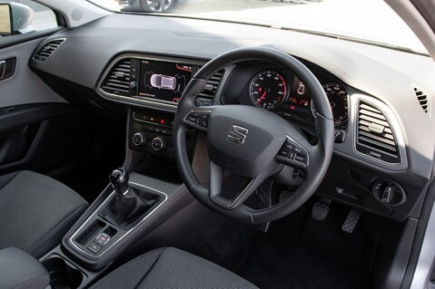 SEAT Leon TSI EVO SE DYNAMIC 5