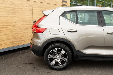 Volvo XC40 T3 INSCRIPTION 8