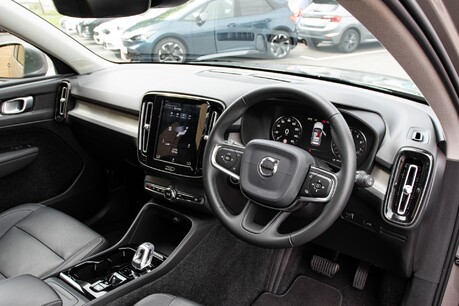 Volvo XC40 T3 INSCRIPTION