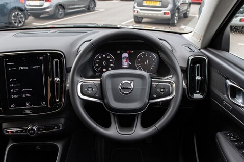 Volvo XC40 T3 INSCRIPTION 21