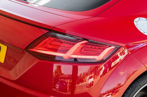 Audi TT TFSI S LINE 10
