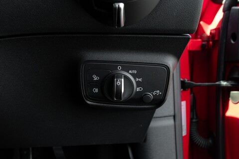 Audi TT TFSI S LINE 16