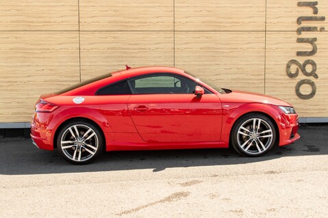 Audi TT TFSI S LINE 12