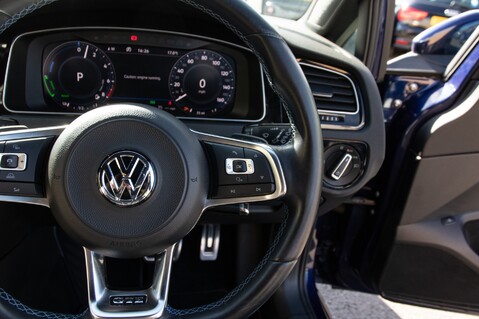 Volkswagen Golf GTE ADVANCE DSG 20
