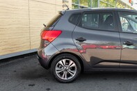 Kia Venga 3 8